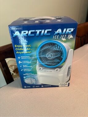Arctic Air Ice Jet X Personal Space Cooler - Blue & White